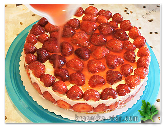 Торт нежность с клубникой. %D0%9A%D0%BB%D1%83%D0%B1%D0%BD%D0%B8%D1%87%D0%BD%D1%8B%D0%B9 %D1%82%D0%BE%D1%80%D1%82 34. Торт нежность с клубникой фото. Торт нежность с клубникой-%D0%9A%D0%BB%D1%83%D0%B1%D0%BD%D0%B8%D1%87%D0%BD%D1%8B%D0%B9 %D1%82%D0%BE%D1%80%D1%82 34. картинка Торт нежность с клубникой. картинка %D0%9A%D0%BB%D1%83%D0%B1%D0%BD%D0%B8%D1%87%D0%BD%D1%8B%D0%B9 %D1%82%D0%BE%D1%80%D1%82 34. Добрый день, друзья! В разгар ягодного сезона давайте побалуем себя и близких вкусняшкой и испечем торт с клубникой. Аромат и небольшая кислинка этих плодов придадут очень приятный акцент выпечке, да и чудесно и ярко ее украсят.